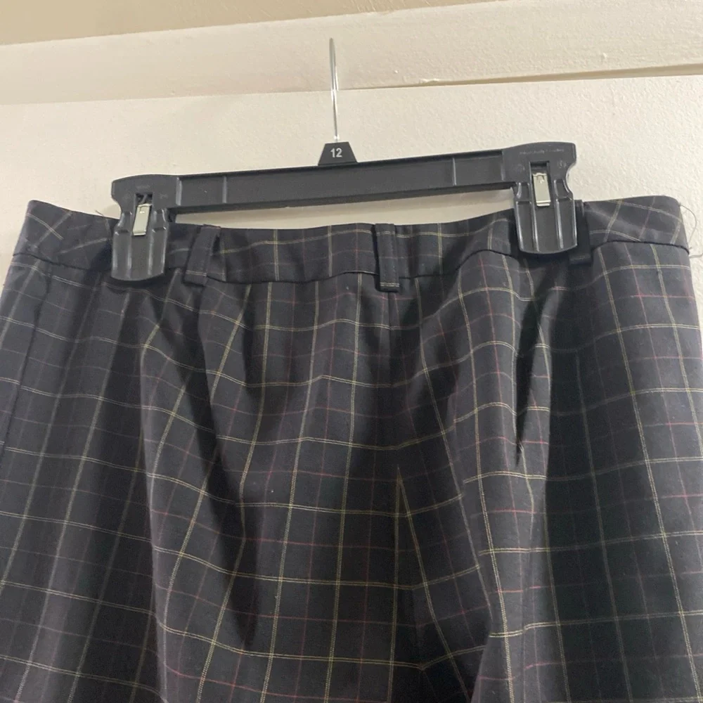 LOFT Women's Black Plaid Straight Leg Pants‎ - Picture 6 of 6
